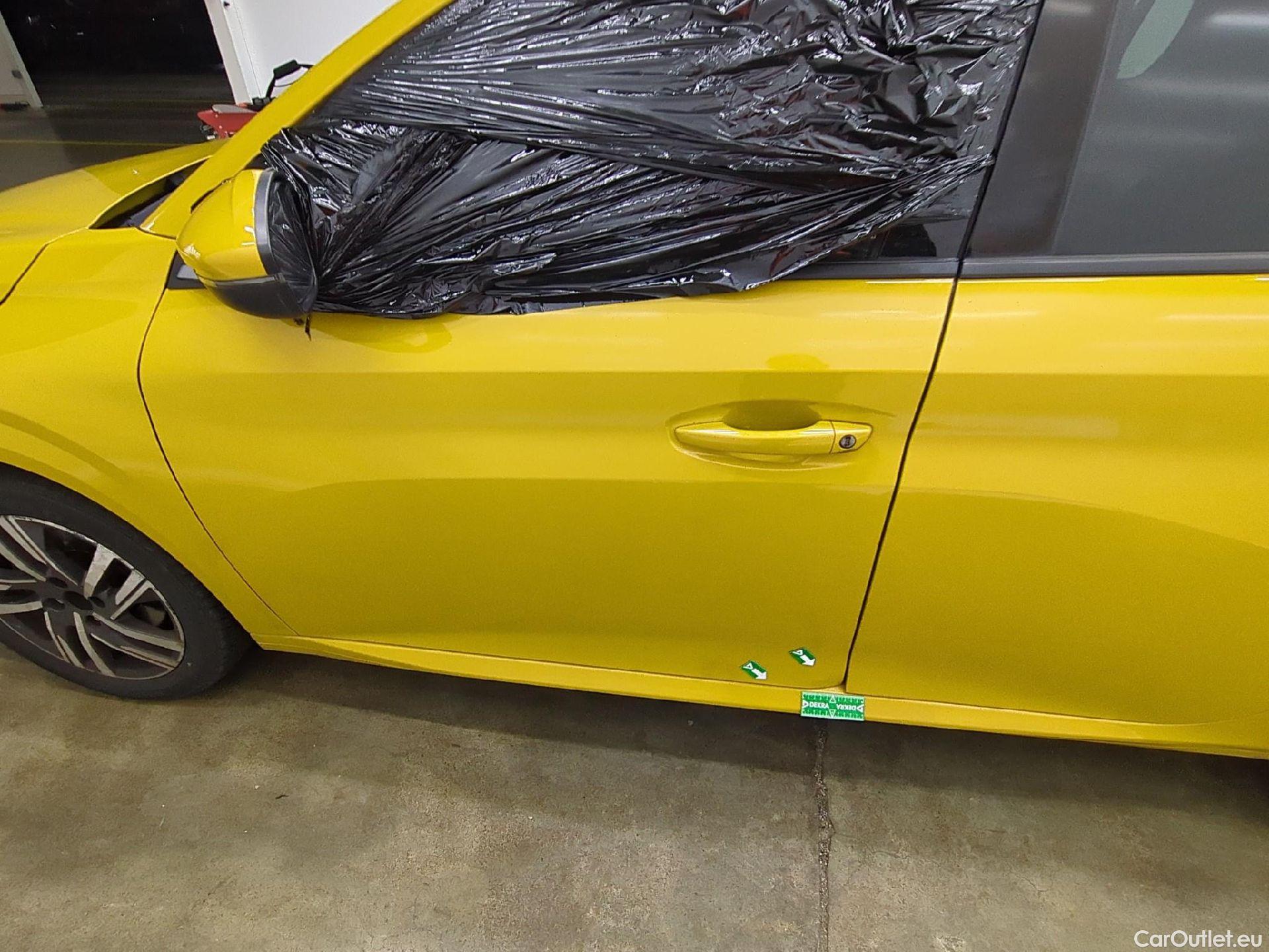  Peugeot  208  Allure Pack 1.5 HDi 100CV BVM6 E6d #9