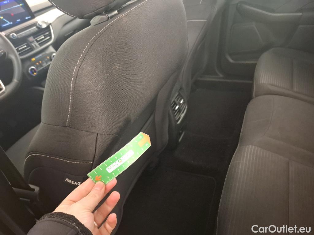  Ford  Kuga FORD  / 2019 / 5P / SUV 2.5 190 hybrid Flexifuel Pshift Titanium #8