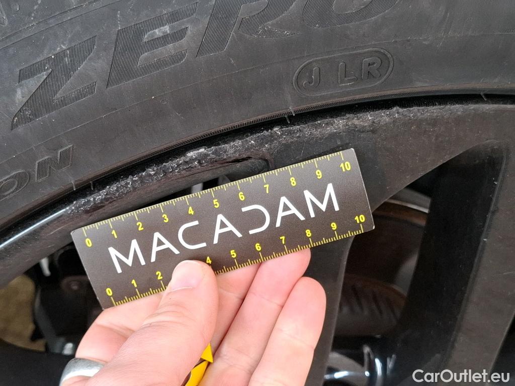  Land Rover  Range Rover Evoque LAND ROVER  / 2018 / 5P / SUV D180 BVA 4WD R-Dynamic HSE #17