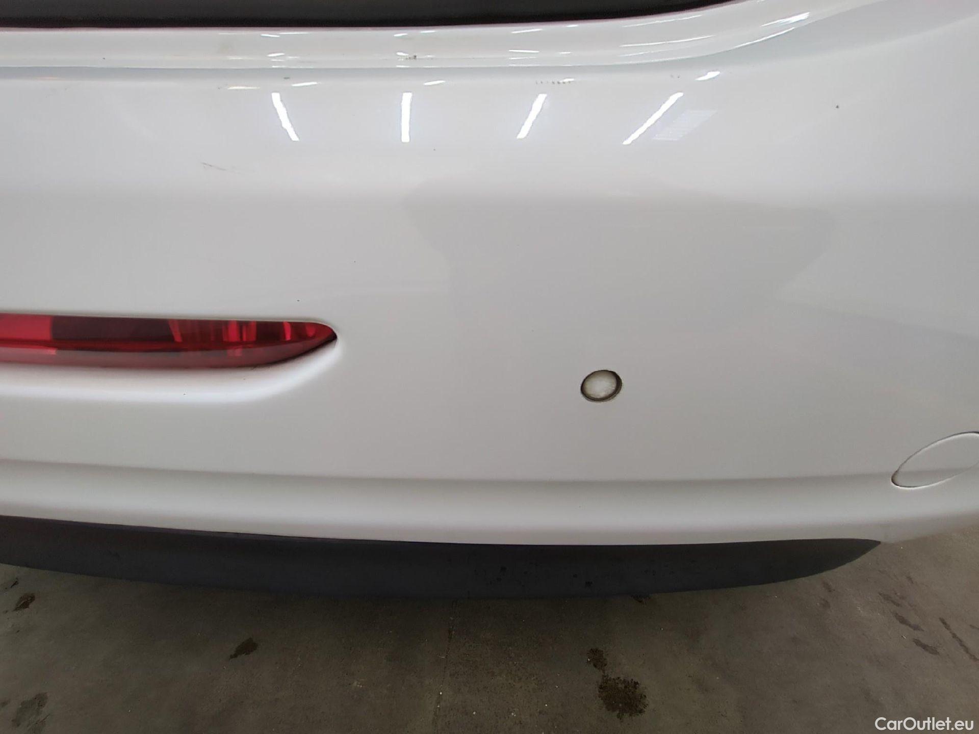  Peugeot  208  Active Business 1.2 80CV BVM5 E6dT #18