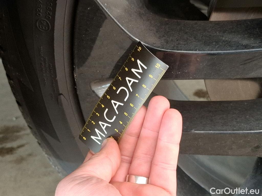  Land Rover  Range Rover Evoque LAND ROVER  / 2018 / 5P / SUV D180 BVA 4WD R-Dynamic HSE #29