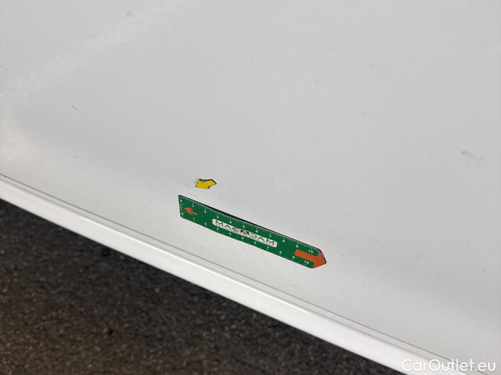  Peugeot  208  Affaire Premium Pack 1.5 HDi 100CV BVM5 E6dT #21