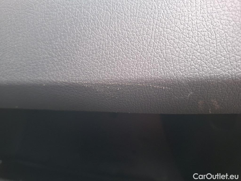  Mercedes  Sprinter MERCEDES-BENZ  / 2018 / 4P / Fourgon tôlé 519 FG 43 3,5t SELECT Propu. #27