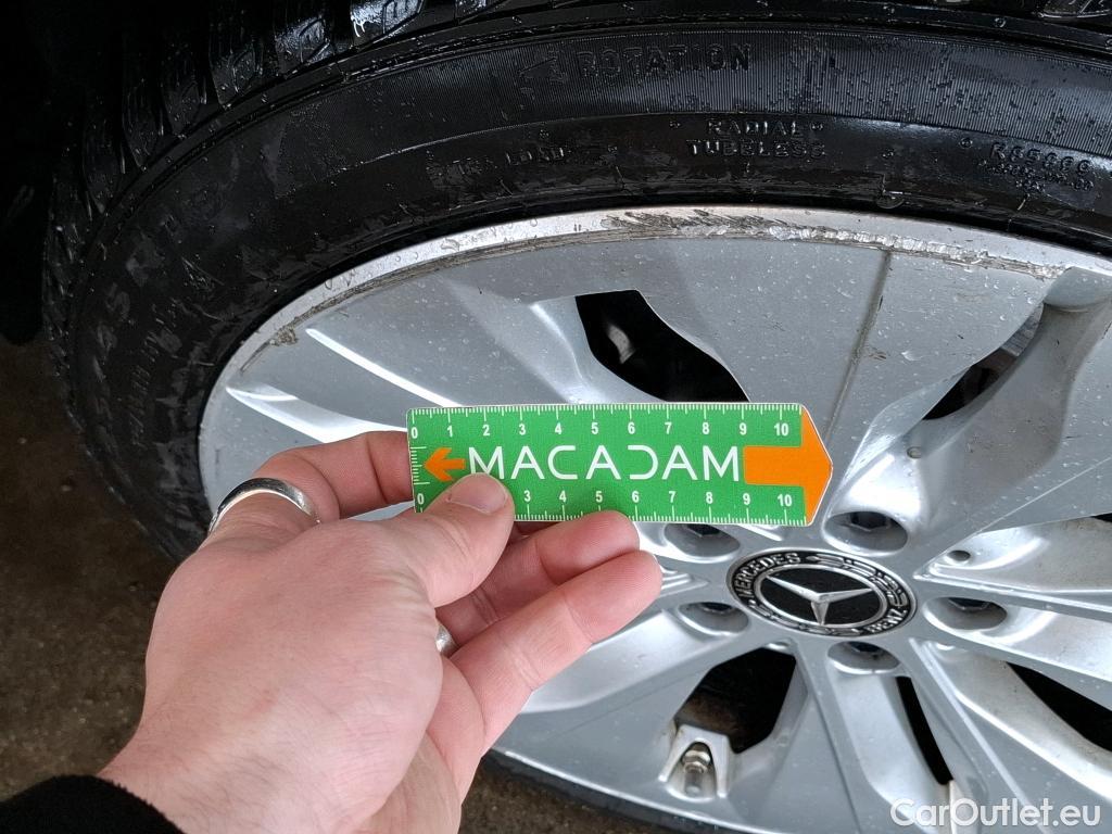  Mercedes  C-Klasse MERCEDES-BENZ Classe C Berline / 2021 / 4P / Berline C 300 e Avantgarde Line #20