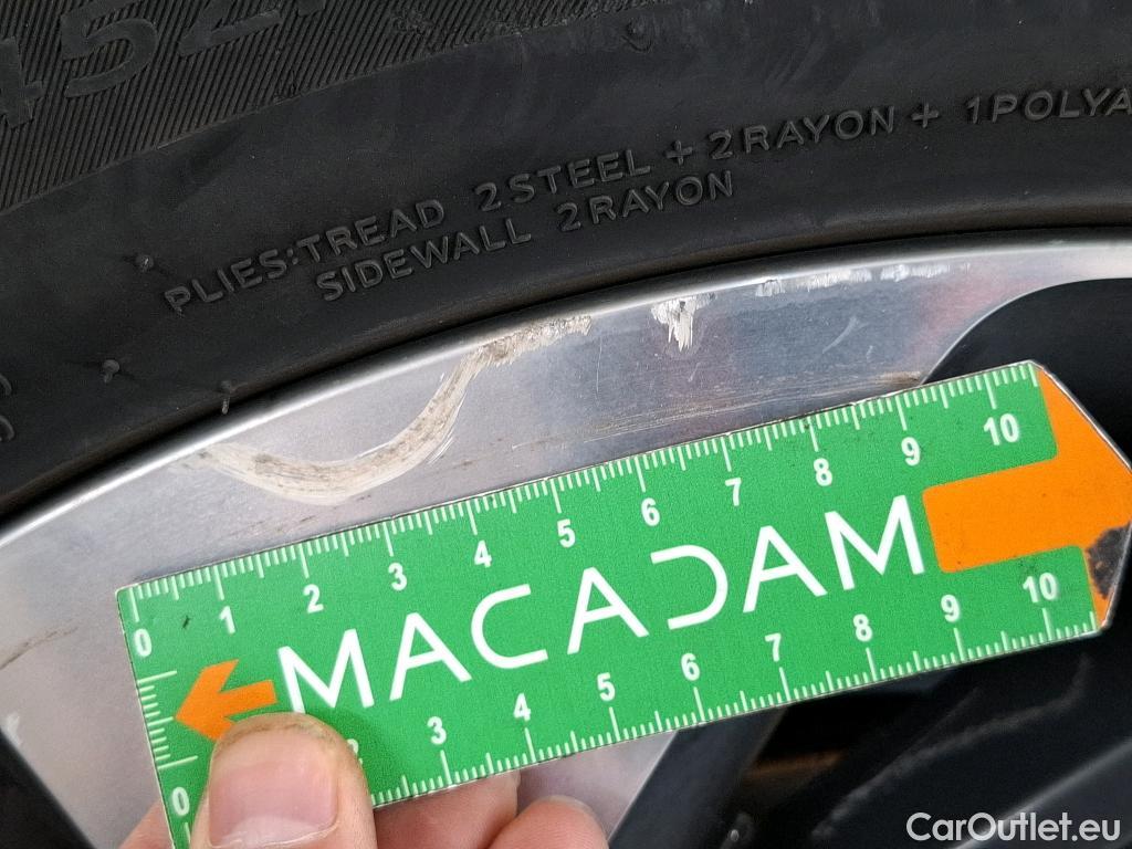  Hyundai  Tucson  Executive 2WD 1.7 CRDi 140CV BVA7 E6 #9