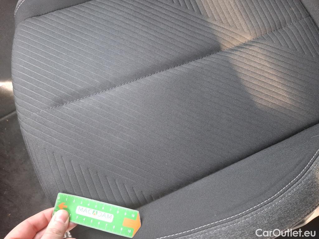  Peugeot  308 PEUGEOT  SW / 2021 / 5P / Break BlueHDi 130 EAT8 ACTIVE PACK #30