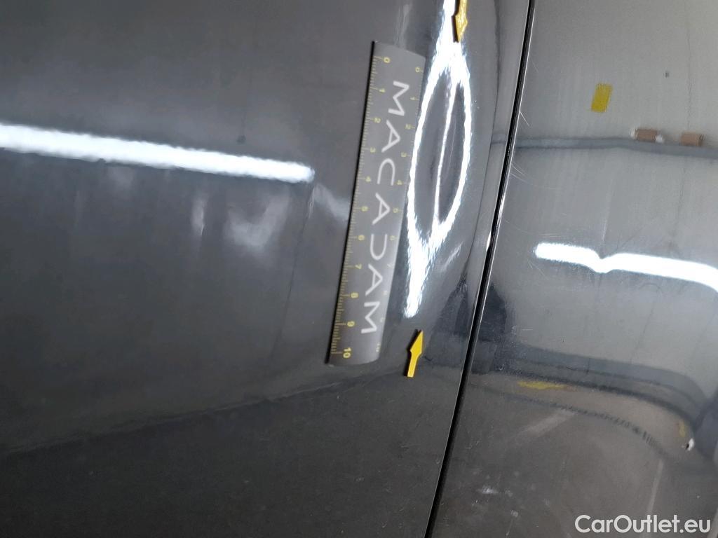  Land Rover  Range Rover Evoque LAND ROVER  / 2018 / 5P / SUV D180 BVA 4WD R-Dynamic HSE #9