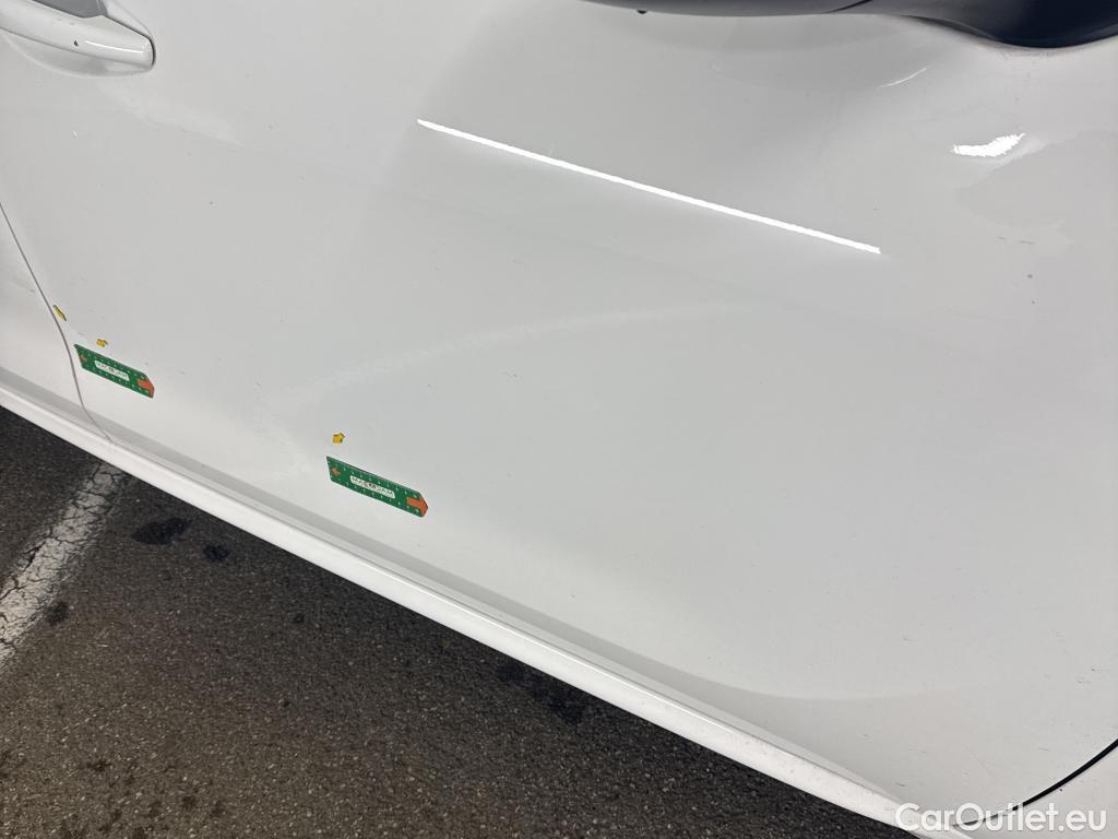  Peugeot  208  Affaire Premium Pack 1.5 HDi 100CV BVM5 E6dT #20