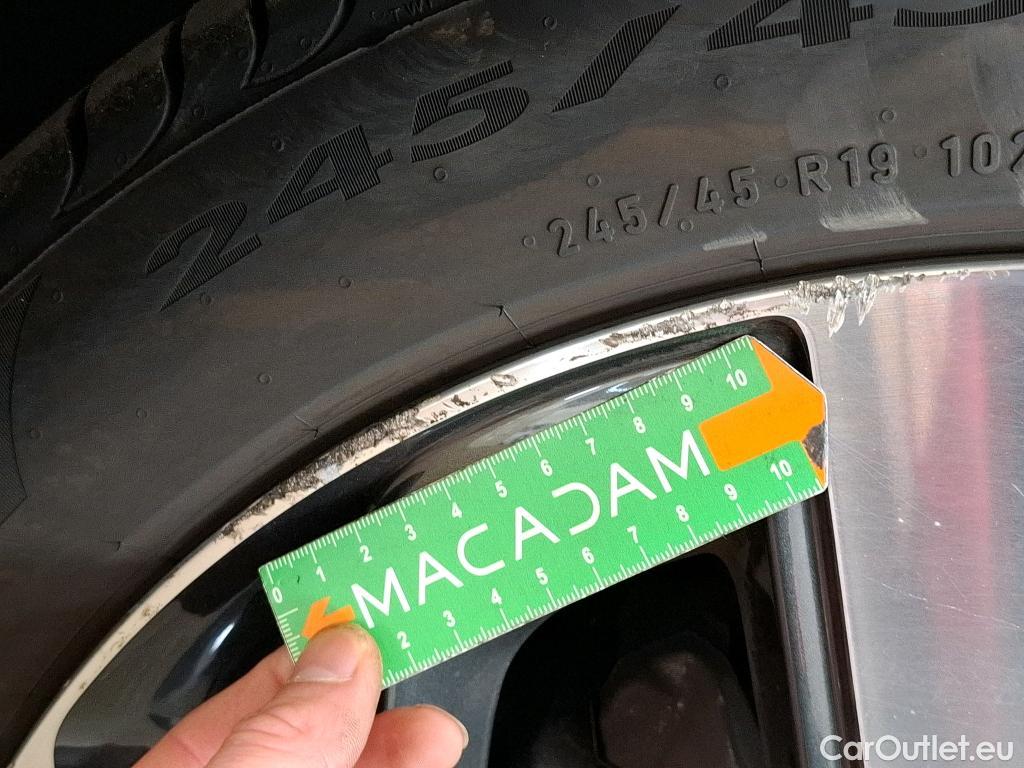  Hyundai  Tucson  Executive 2WD 1.7 CRDi 140CV BVA7 E6 #4