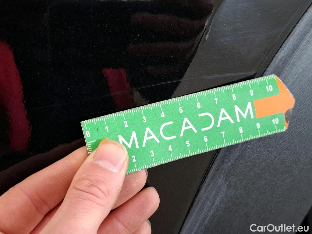  Hyundai  Tucson  Executive 2WD 1.7 CRDi 140CV BVA7 E6 #29