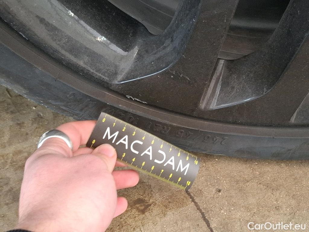  Land Rover  Range Rover Evoque LAND ROVER  / 2018 / 5P / SUV D180 BVA 4WD R-Dynamic HSE #28