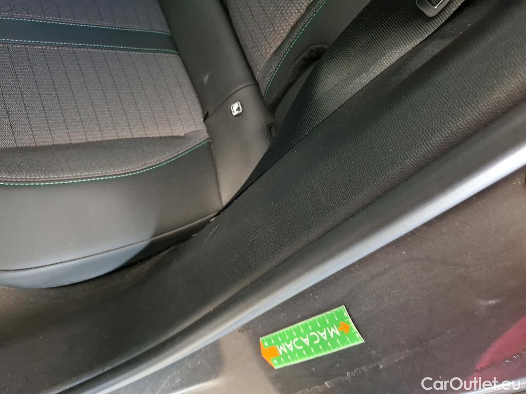  Peugeot  2008  Allure Business 1.2 PureTech 130CV BVA8 E6d #1