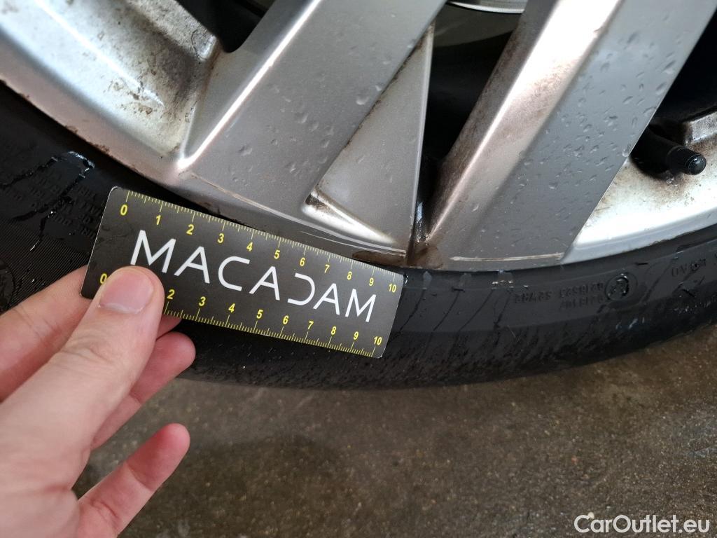  Peugeot  3008  Active Business 1.2 PureTech 130CV BVA8 E6d #6