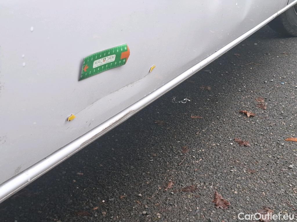  Mercedes  Sprinter MERCEDES-BENZ  / 2018 / 4P / Fourgon tôlé 519 FG 43 3,5t SELECT Propu. #4