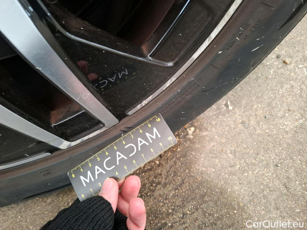  Mercedes  GLA MERCEDES-BENZ  / 2020 / 5P / SUV 1.3  250 e BUSINESS LINE DCT #7