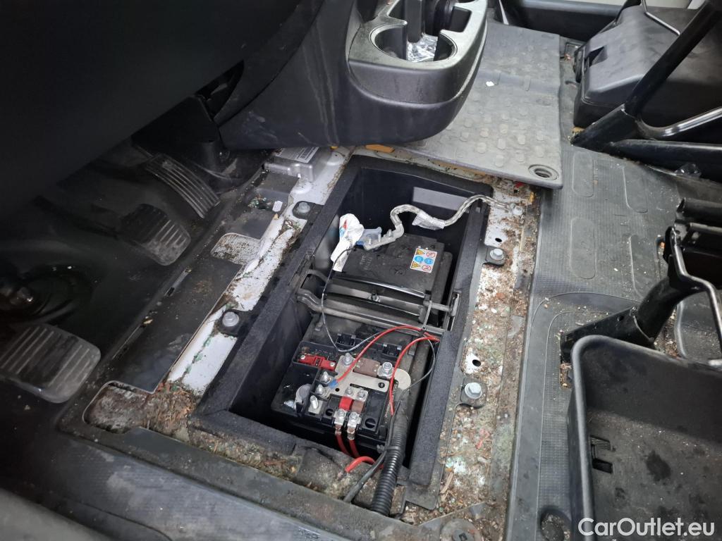  Citroen  Jumper CITROEN  VU 4p Fourgon 30 L1H1 BlueHDi 110 BVM6 Business #53