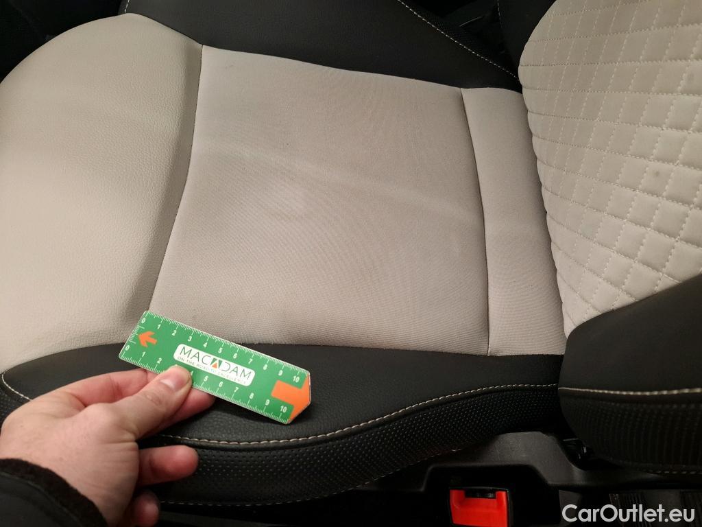  Fiat  500 FIAT  2015 3P Berline Hybrid 1.0 BSG 70 ch Dolcevita #28