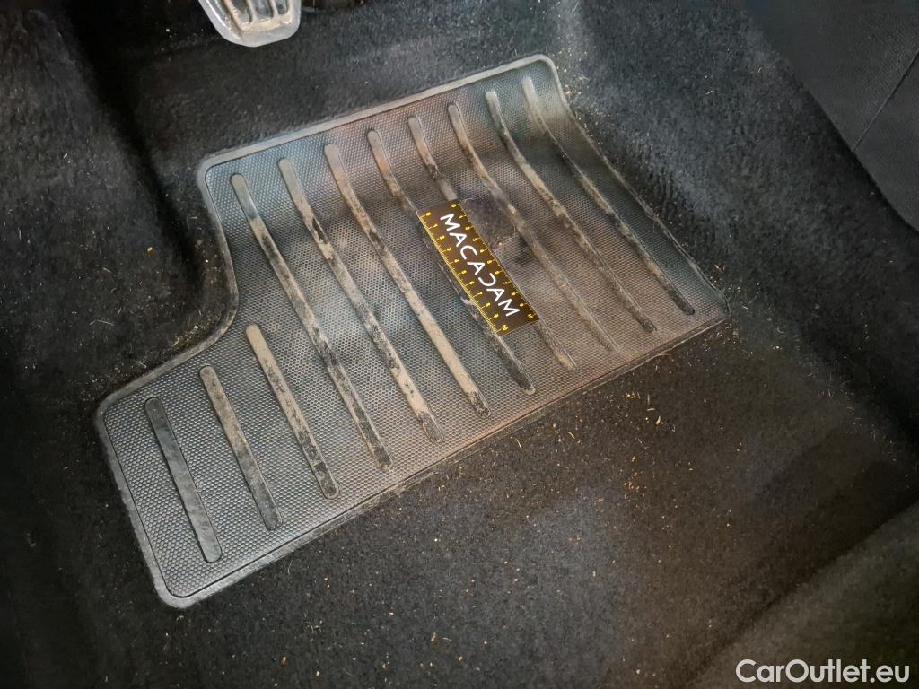  Peugeot  2008  Active Business 1.5 HDi 110CV BVM6 E6d #25