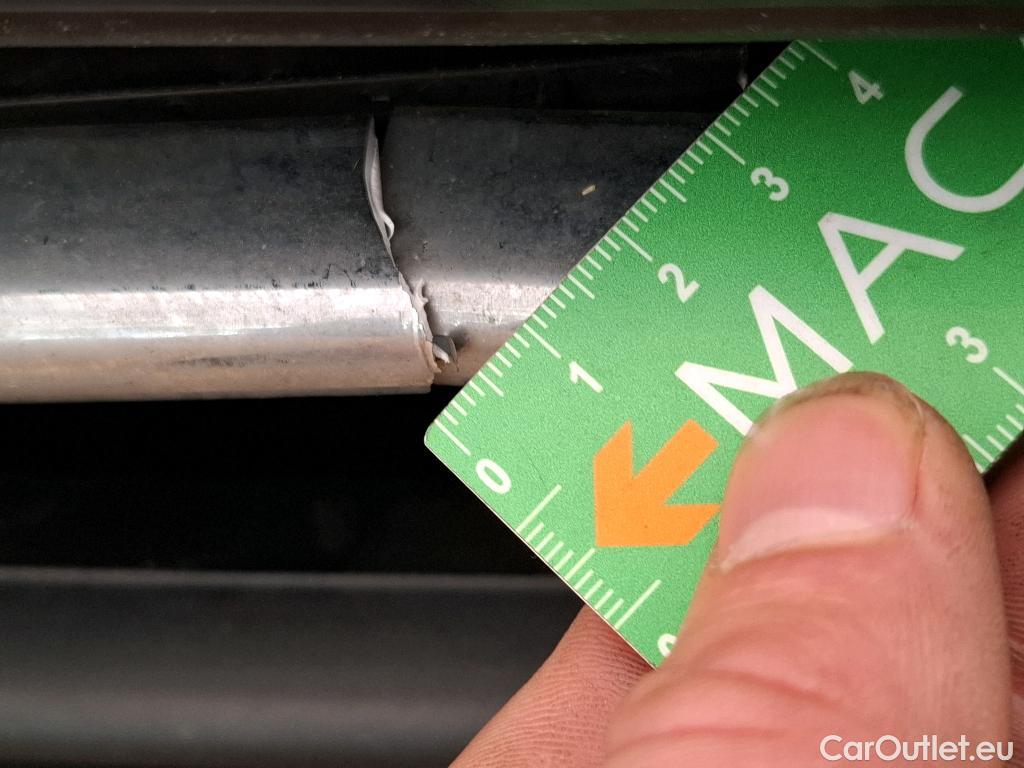  Land Rover  Discovery SUZUKI Vitara / 2015 / 5P / SUV 1.5 Dualjet hybrid PRIVILEGE AT #13