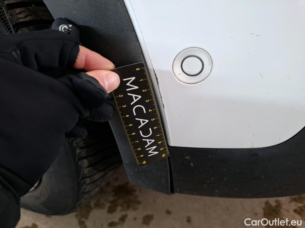  Peugeot  5008  GT Line 1.5 HDi 130CV BVA8 7 Sieges E6dT #13