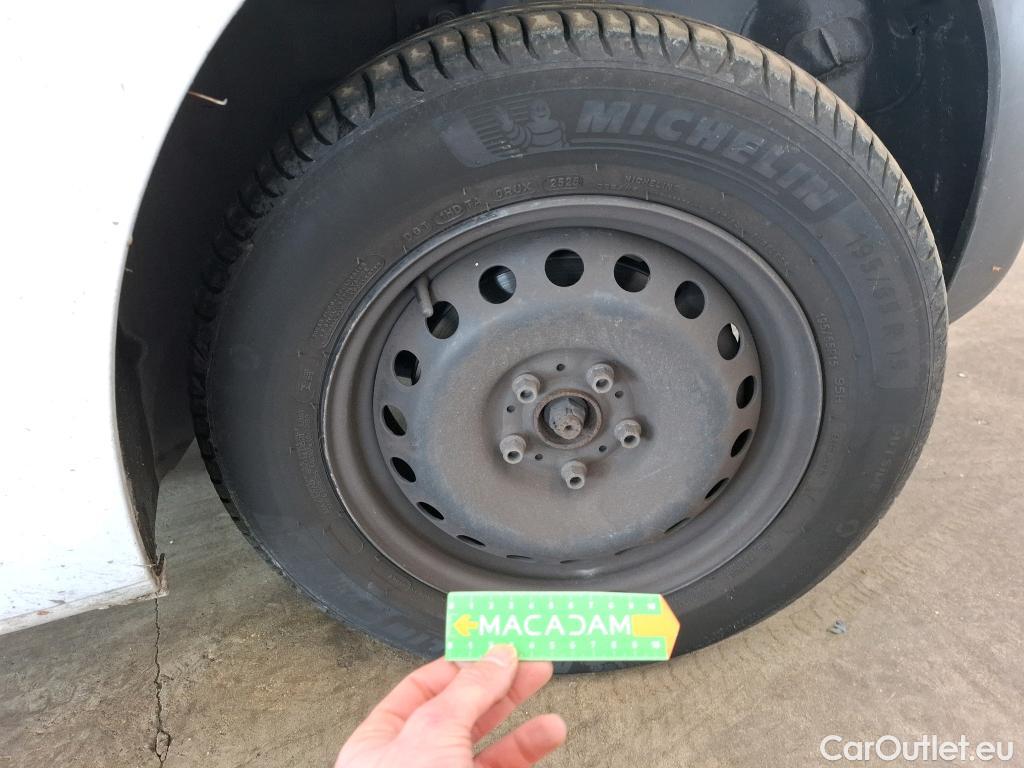  Renault  Kangoo  II Express Maxi Extra (Série Spéciale) 1.5 dCi 95CV BVM6 E6dT #78