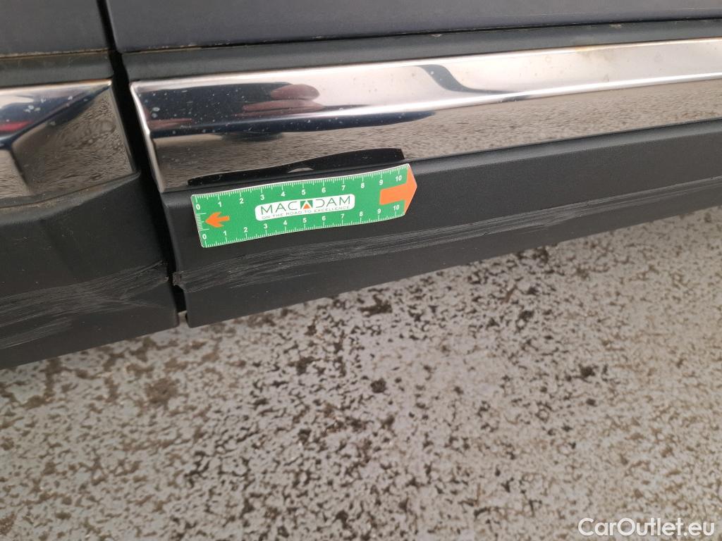  Peugeot  5008  Allure 1.2 PureTech 130CV BVM6 E6d #17