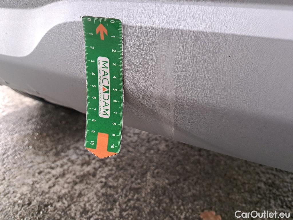  Renault  Captur RENAULT   2019  5P  SUV Business ETech hybride rechargeable 160 #17