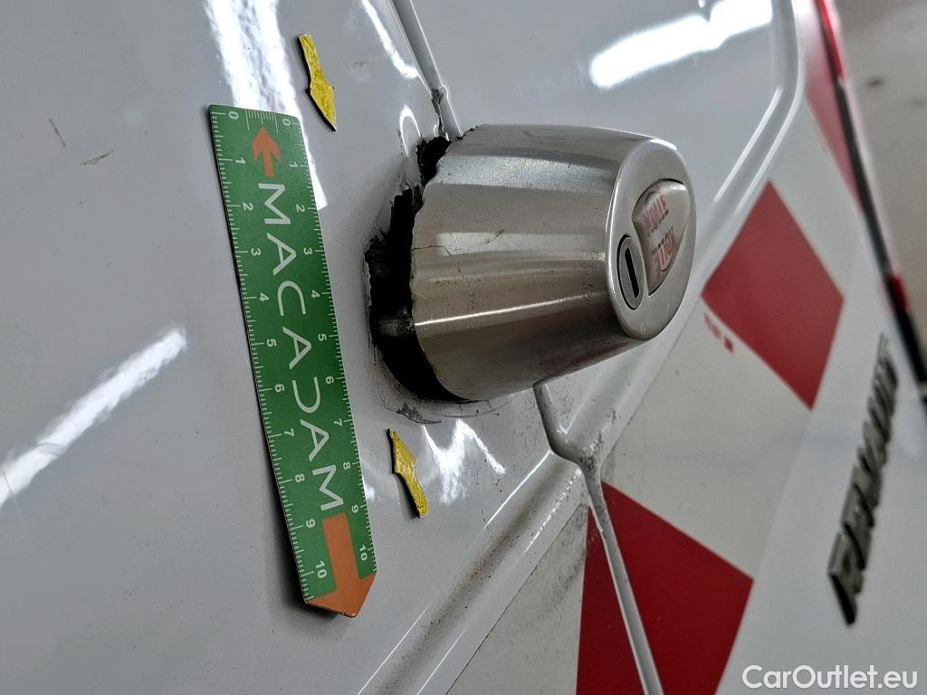  Renault  Kangoo  II Express Maxi Extra (Série Spéciale) 1.5 dCi 95CV BVM6 E6dT #26