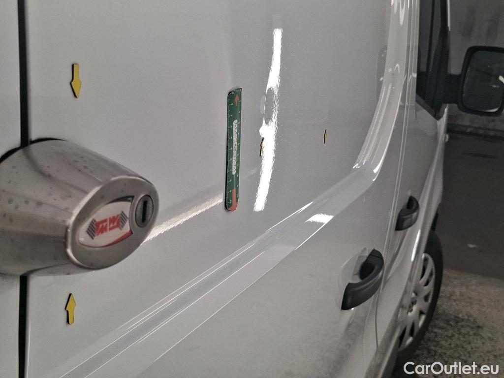  Renault  Trafic RENAULT  / 2019 / 4P / Fourgon tole FG GCF L1H1 1200 dCi 120 #5
