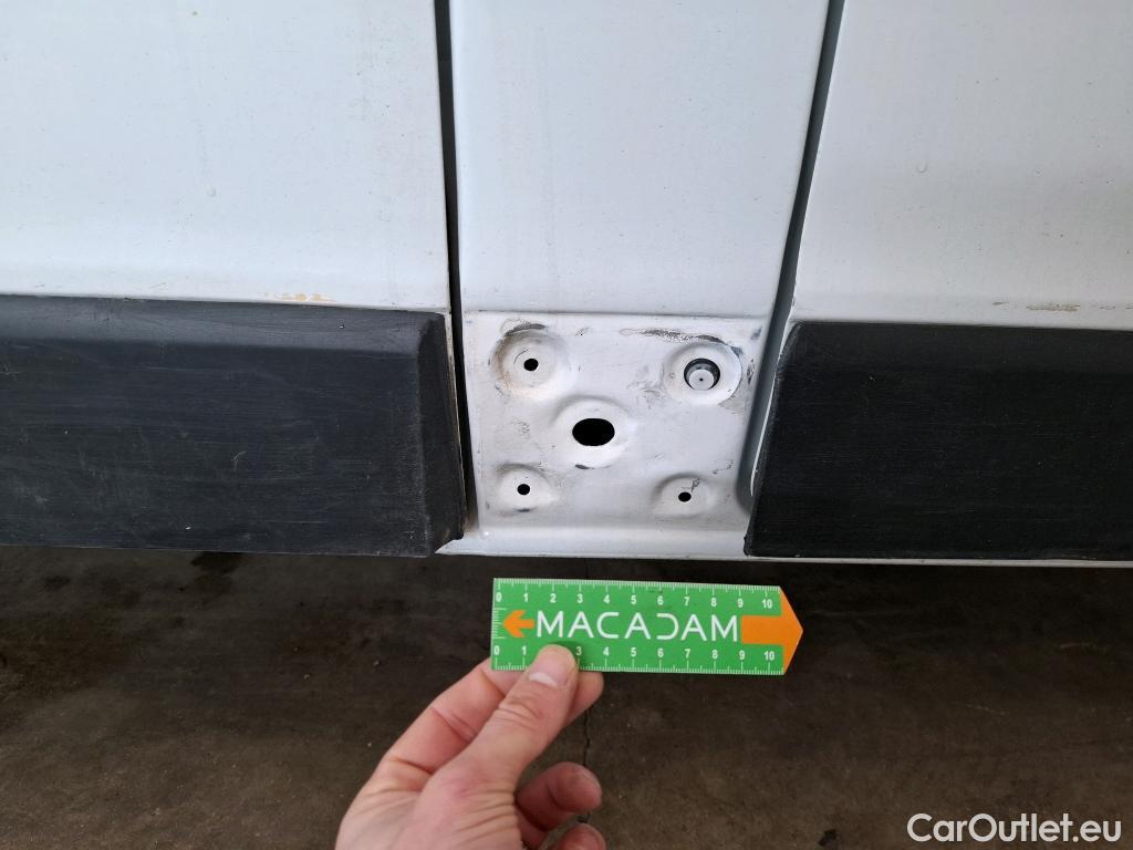  Renault  Trafic  Furgon Grand Confort L1H1 1200 1.6 dCi 125CV BVM6 E6 #38