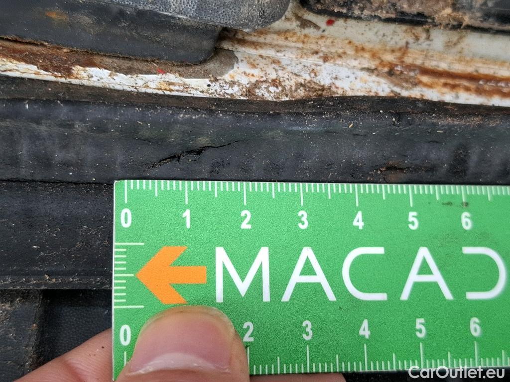  Renault  Trafic  Furgon Grand Confort L1H1 1200 1.6 dCi 125CV BVM6 E6 #28