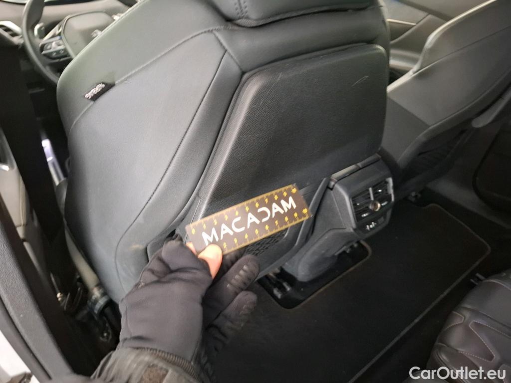  Peugeot  5008  GT Line 1.5 HDi 130CV BVA8 7 Sieges E6dT #42