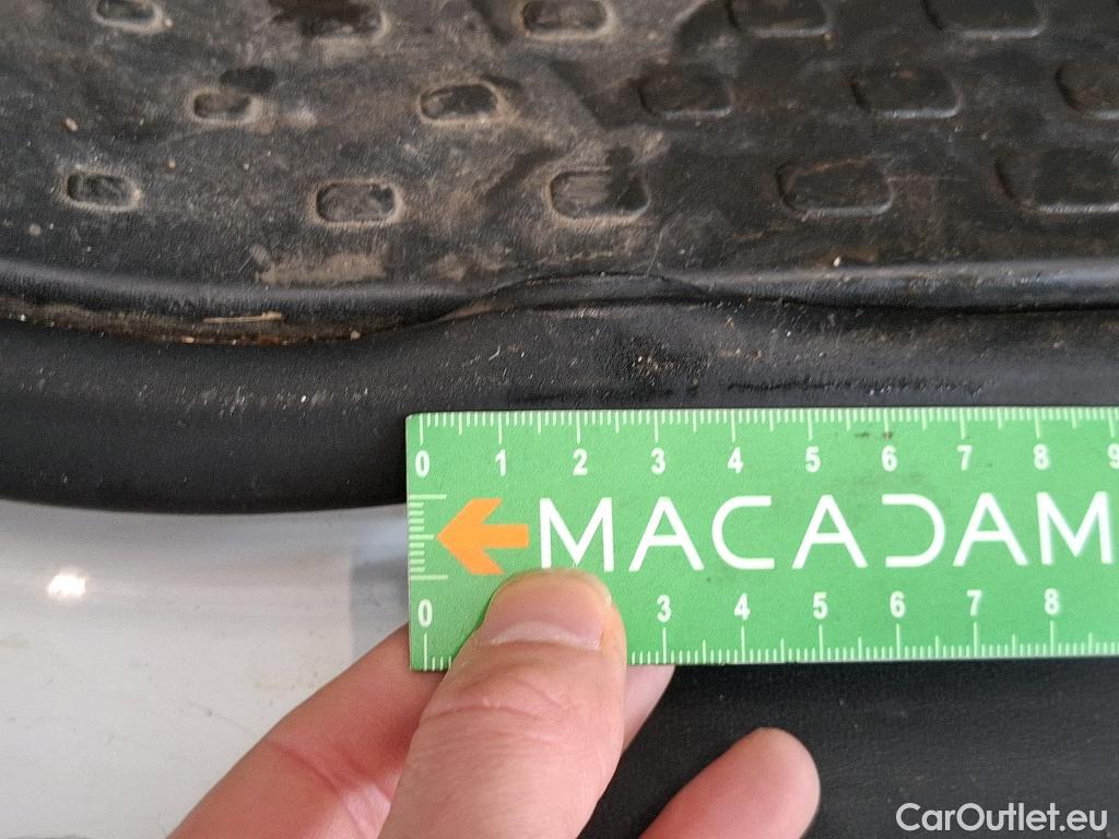  Renault  Trafic  Furgon Grand Confort L1H1 1200 1.6 dCi 125CV BVM6 E6 #73