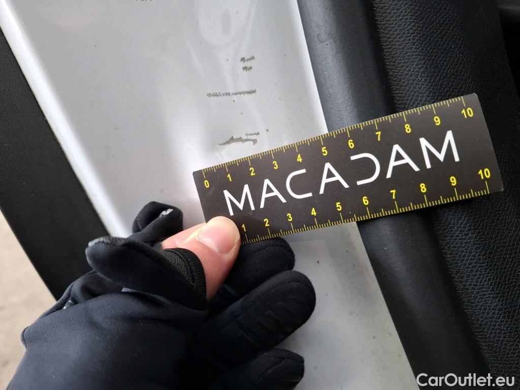  Peugeot  5008  GT Line 1.5 HDi 130CV BVA8 7 Sieges E6dT #16