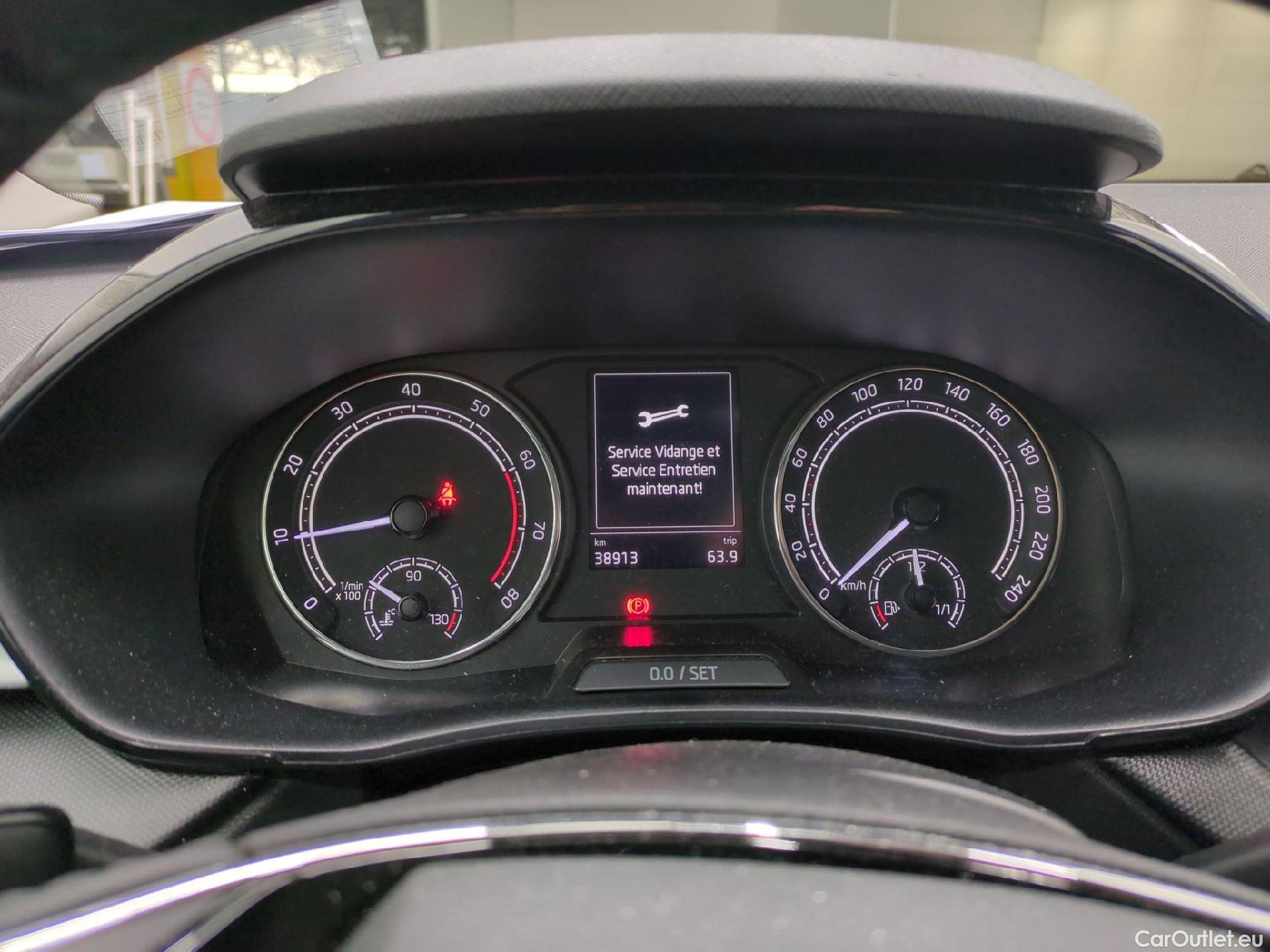  Skoda  Fabia  Ambition 1.0 MPI 80CV BVM5 E6d #7