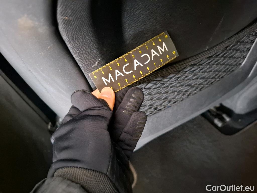  Peugeot  5008  GT Line 1.5 HDi 130CV BVA8 7 Sieges E6dT #45