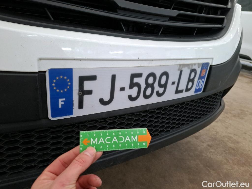  Renault  Trafic  Furgon Grand Confort L1H1 1200 1.6 dCi 125CV BVM6 E6 #50