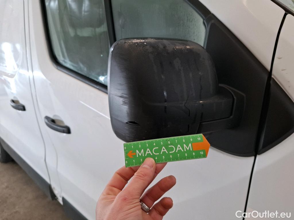  Renault  Trafic  Furgon Grand Confort L1H1 1200 1.6 dCi 125CV BVM6 E6 #18