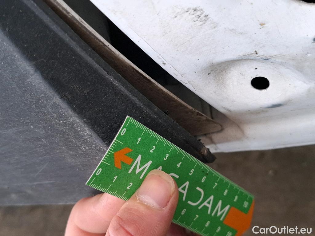  Renault  Trafic  Furgon Grand Confort L1H1 1200 1.6 dCi 125CV BVM6 E6 #67