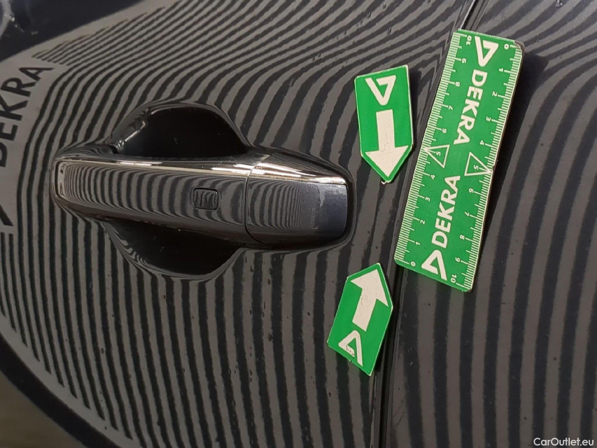  Renault  Megane  IV Berline 5 ptes. Business 1.5 dCi 115CV BVM6 E6d #18