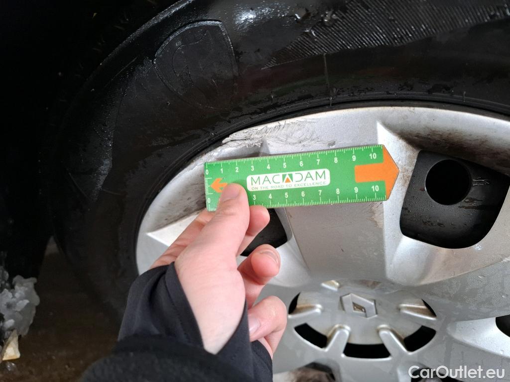  Renault  Kangoo  Express Grand Confort (L1) 1.5 dCi 110CV BVM6 E6 #38