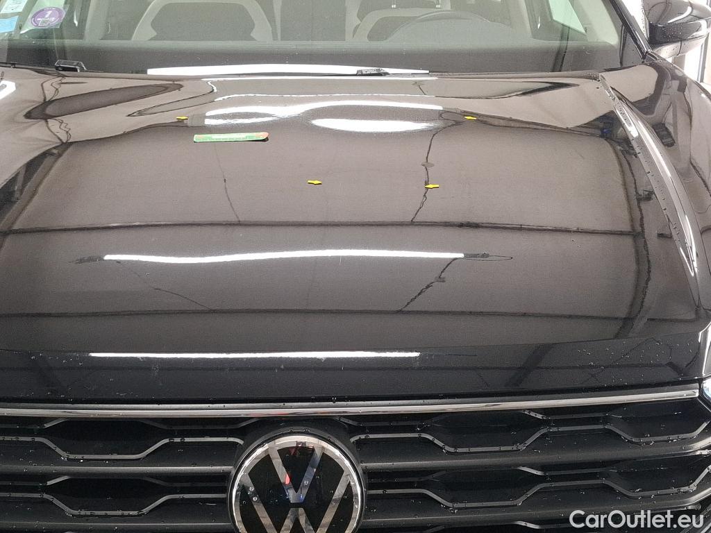  Volkswagen  T-ROC VOLKSWAGEN  / 2017 / 5P / SUV 1.5 TSI 150 EVO CARAT DSG7 #2