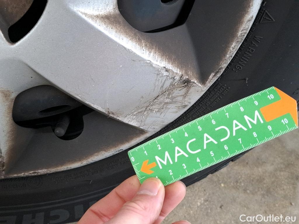  Renault  Kangoo  II Express Maxi Extra (Série Spéciale) 1.5 dCi 95CV BVM6 E6dT #75