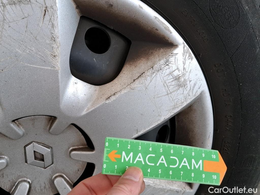  Renault  Kangoo  II Express Maxi Extra (Série Spéciale) 1.5 dCi 95CV BVM6 E6dT #90