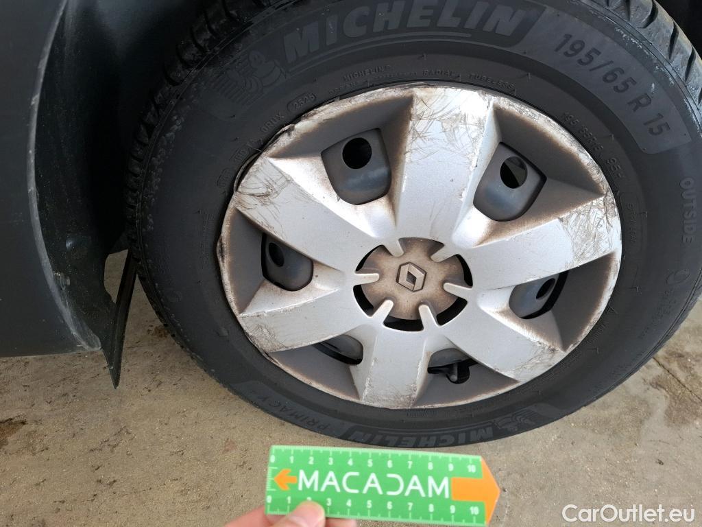  Renault  Kangoo  II Express Maxi Extra (Série Spéciale) 1.5 dCi 95CV BVM6 E6dT #51