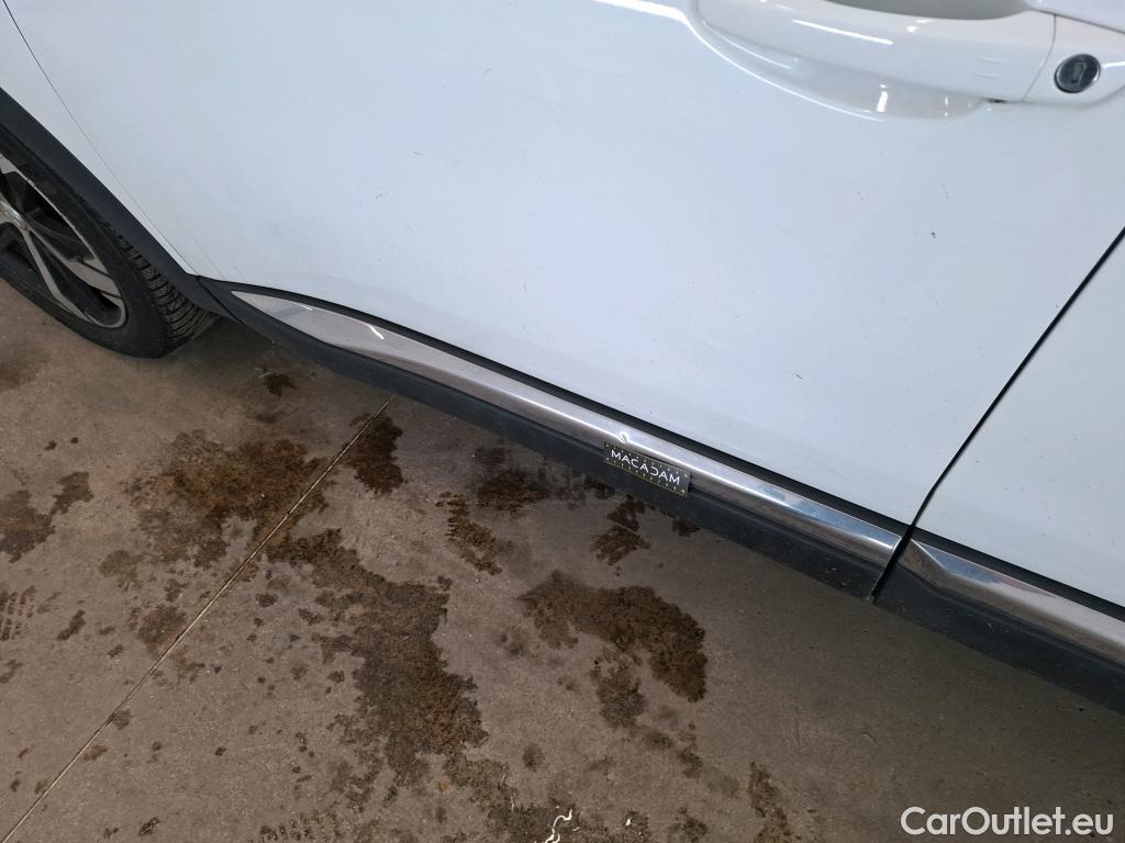  Peugeot  5008  GT Line 1.5 HDi 130CV BVA8 7 Sieges E6dT #7