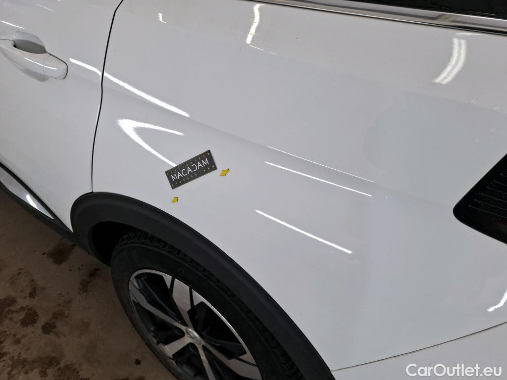  Peugeot  5008  GT Line 1.5 HDi 130CV BVA8 7 Sieges E6dT #1