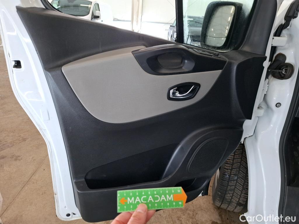  Renault  Trafic  Furgon Grand Confort L1H1 1200 1.6 dCi 125CV BVM6 E6 #32