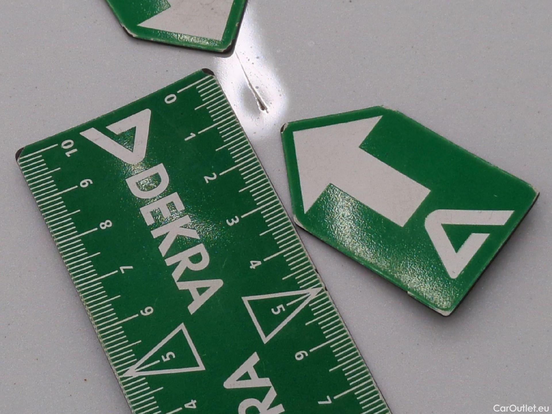  Renault  Megane RENAULT Mégane Berline / 2020 / 5P / Berline Business TCe 140 EDC FAP -21N #19