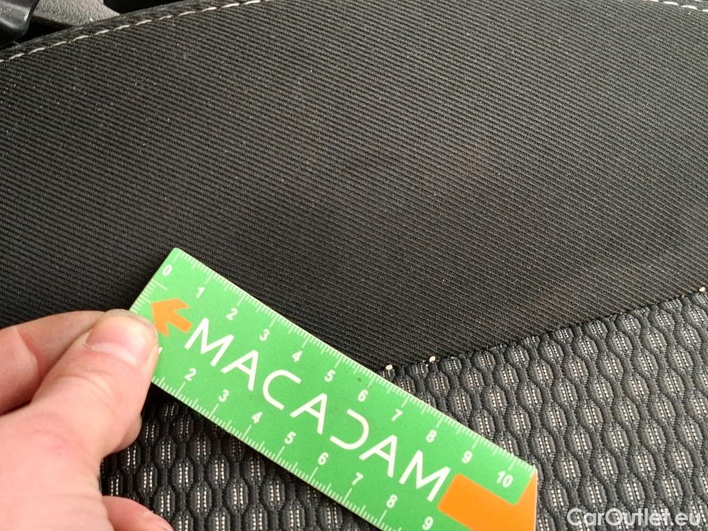  Land Rover  Discovery SUZUKI Vitara / 2015 / 5P / SUV 1.5 Dualjet hybrid PRIVILEGE AT #35